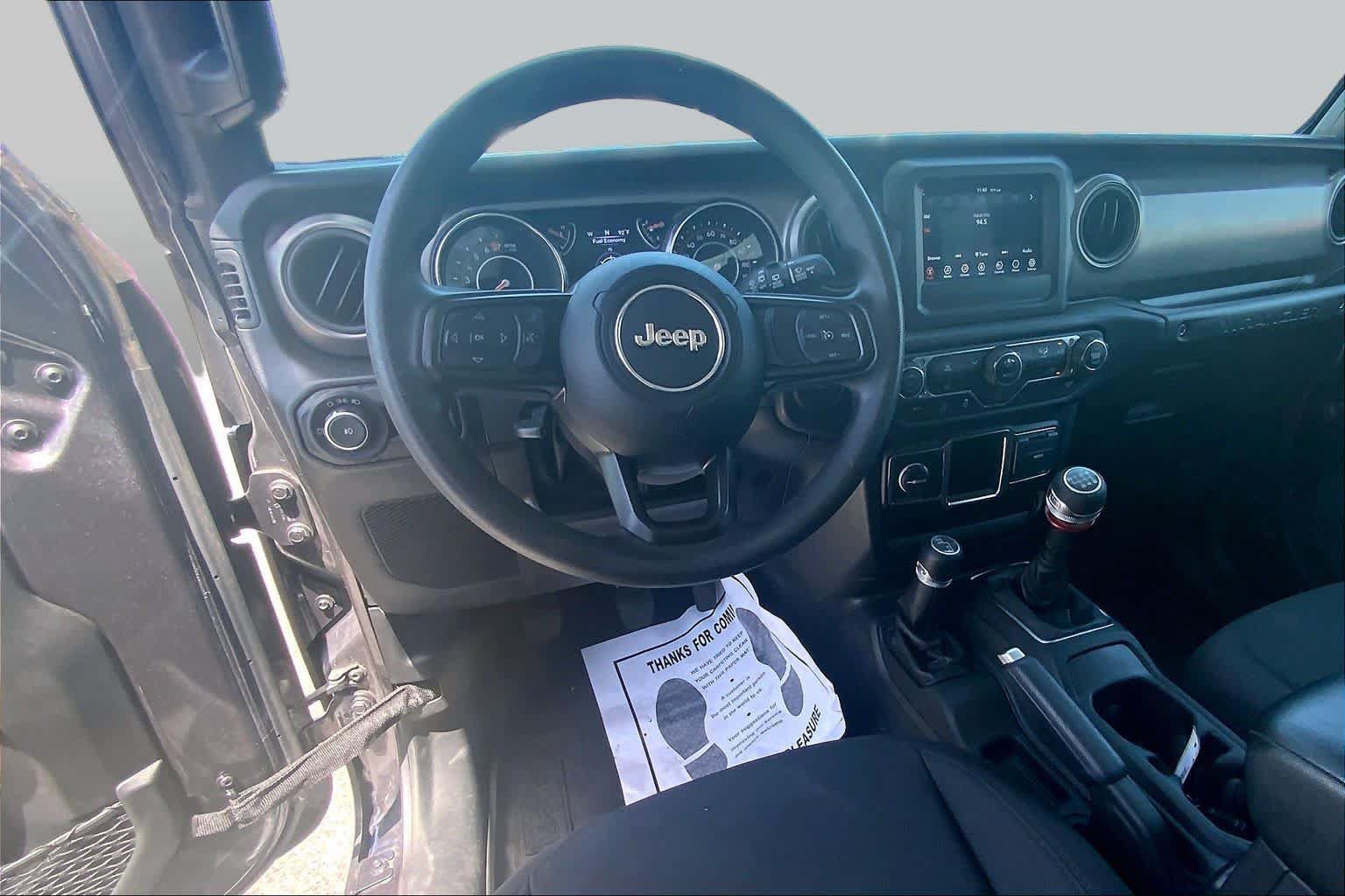 Used 2022 Jeep Wrangler Sport AWD/4WD image 6