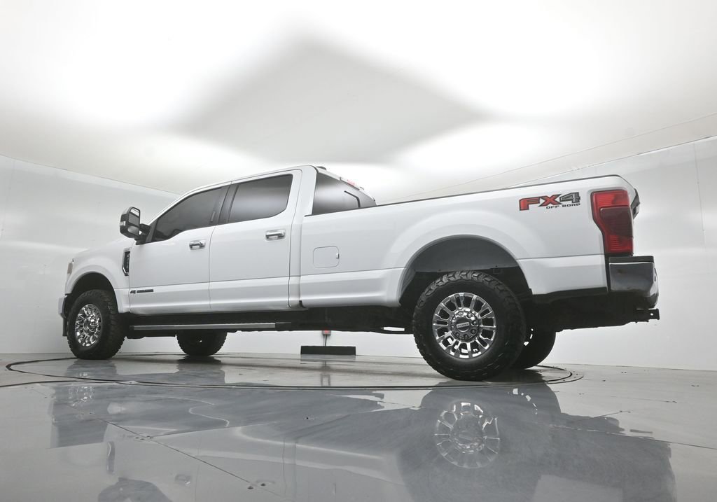 Certified 2022 Ford F250 XLT w/ XLT Premium Package AWD/4WD image 47