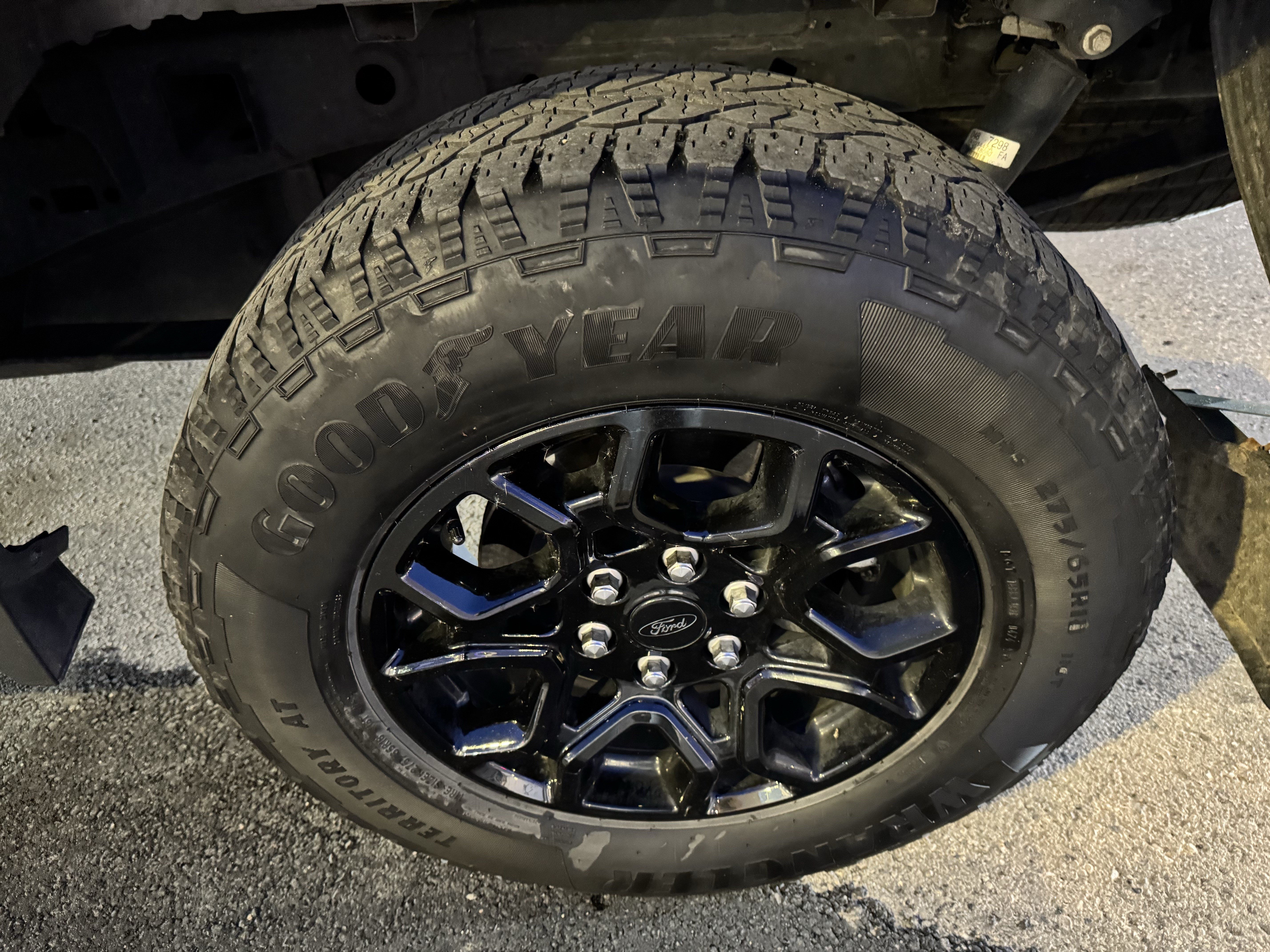 Certified 2024 Ford F150 XLT w/ Equipment Group 302A MID AWD/4WD image 9