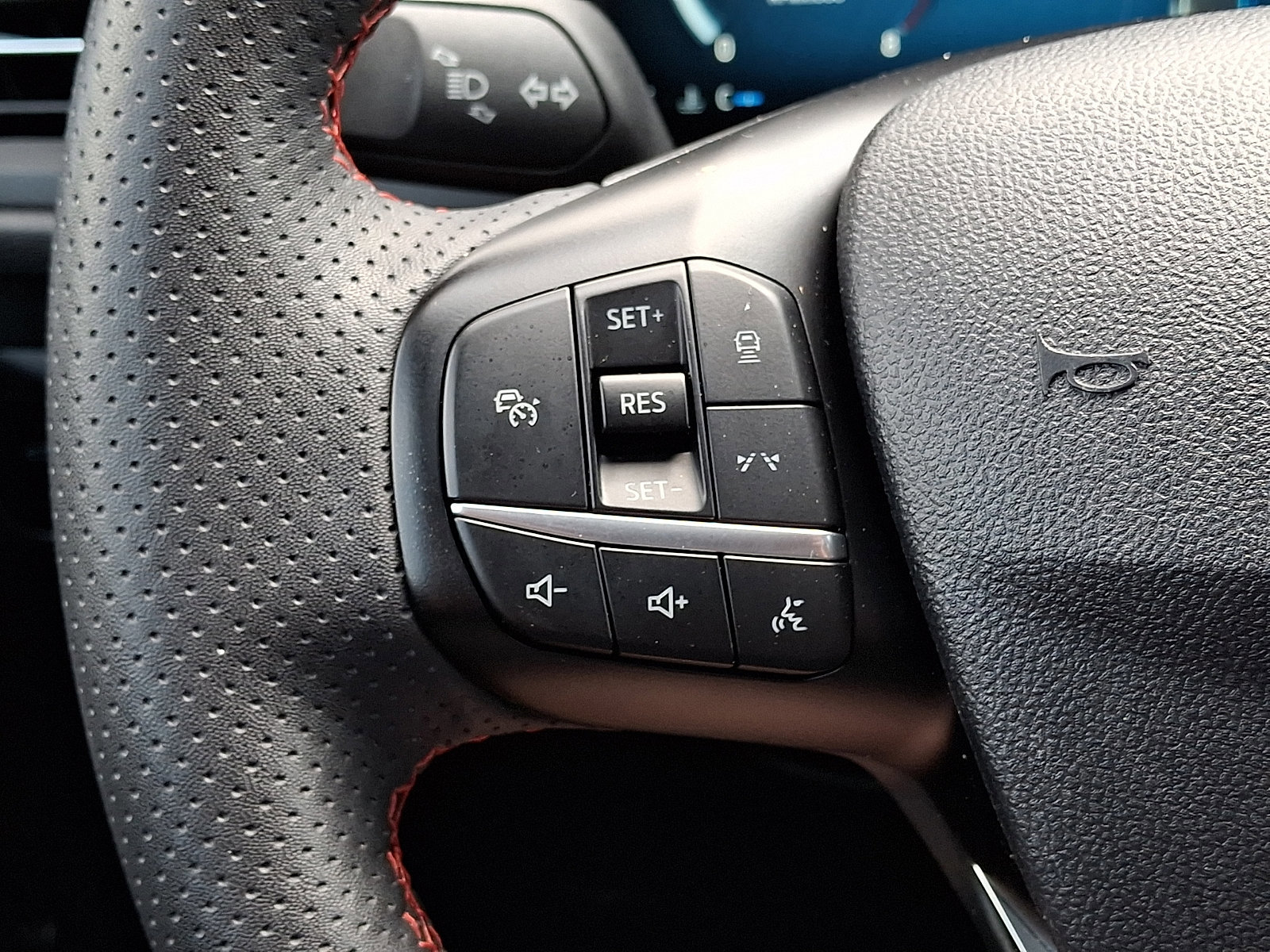 Certified 2023 Ford Escape ST-Line Select w/ Tech Pack #2 AWD/4WD image 24