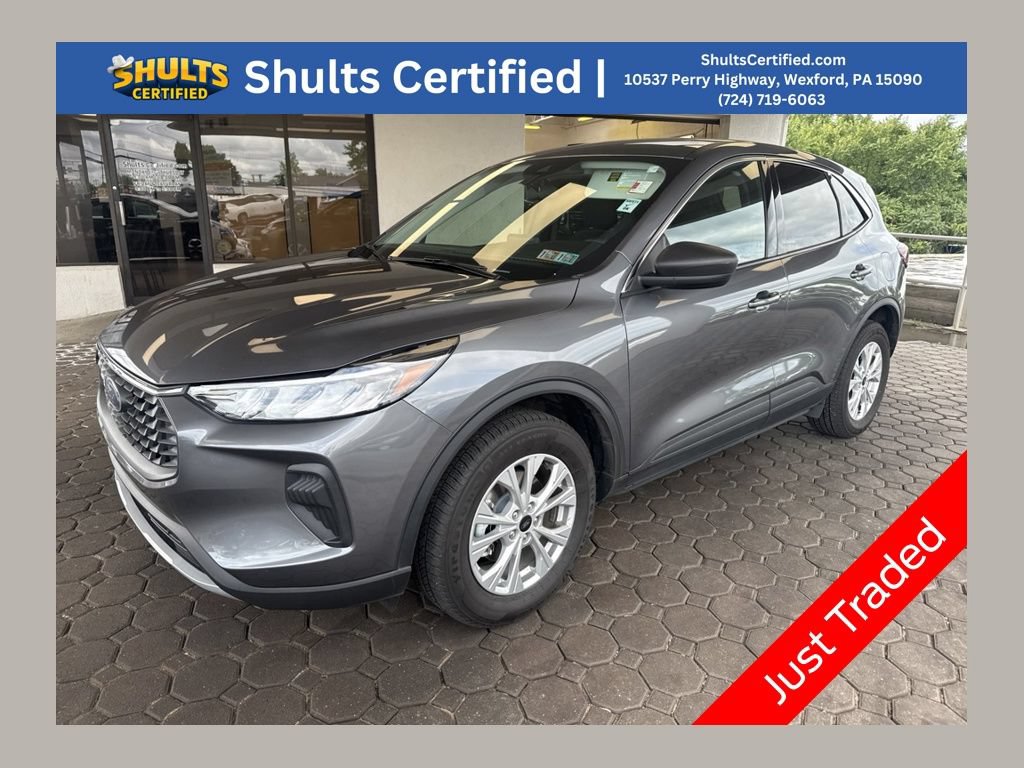 Certified 2023 Ford Escape Active AWD/4WD image 1