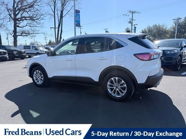 Certified 2022 Ford Escape SE w/ Convenience Package AWD/4WD image 3