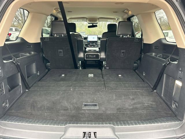 Certified 2023 Ford Expedition XLT image 12