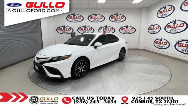 Used 2024 Toyota Camry SE FWD image 6