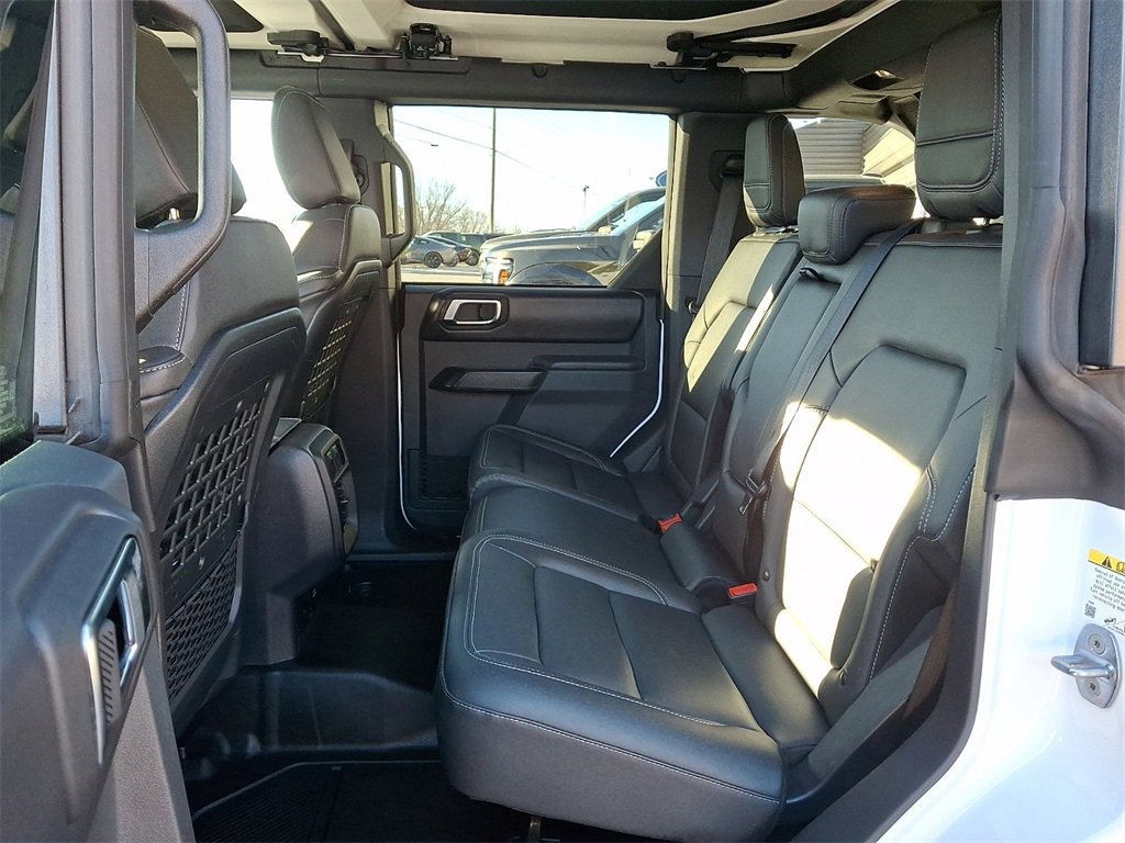 Certified 2025 Ford Bronco Badlands image 10