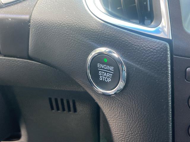 Certified 2019 Ford Edge Titanium w/ Equipment Group 301A FWD image 13