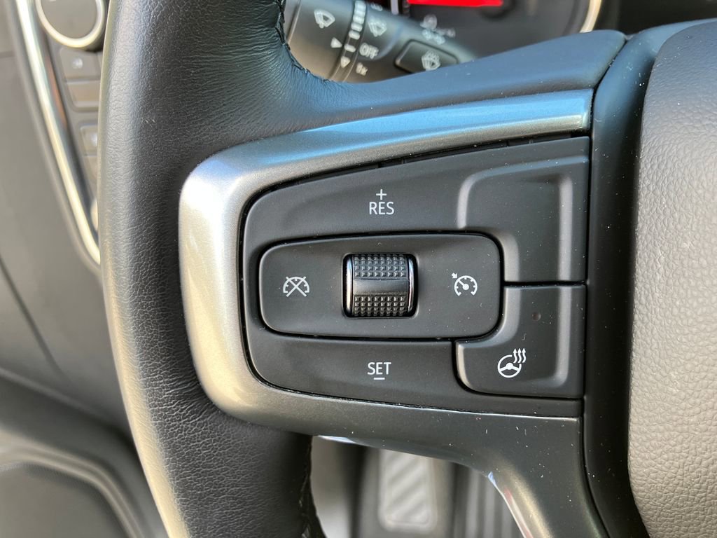 Used 2022 Chevrolet Silverado 3500 LT w/ Convenience Package image 18