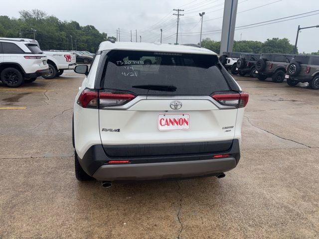 Used 2019 Toyota RAV4 Limited w/ Advanced Technology Package AWD/4WD image 8