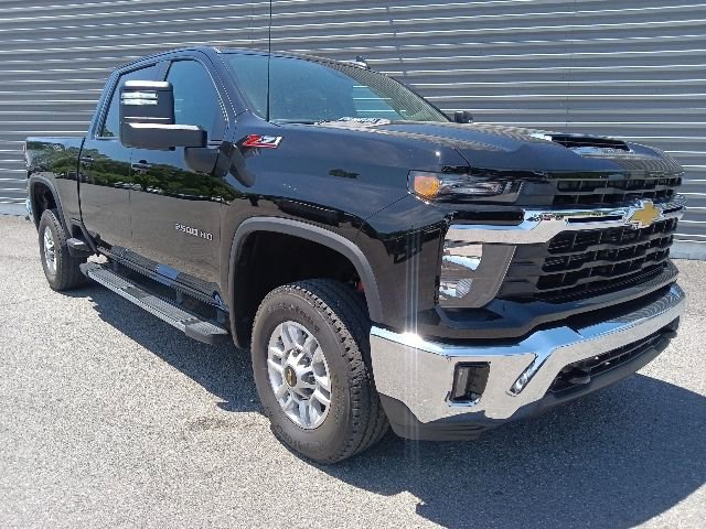 Used 2024 Chevrolet Silverado 2500 LT w/ Convenience Package