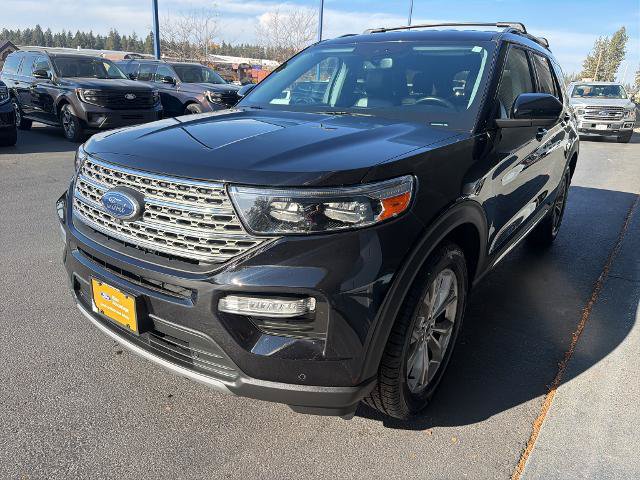 Certified 2023 Ford Explorer Limited AWD/4WD image 3