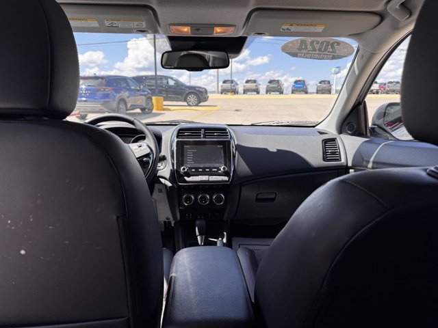 Used 2024 Mitsubishi Outlander Sport SE image 34