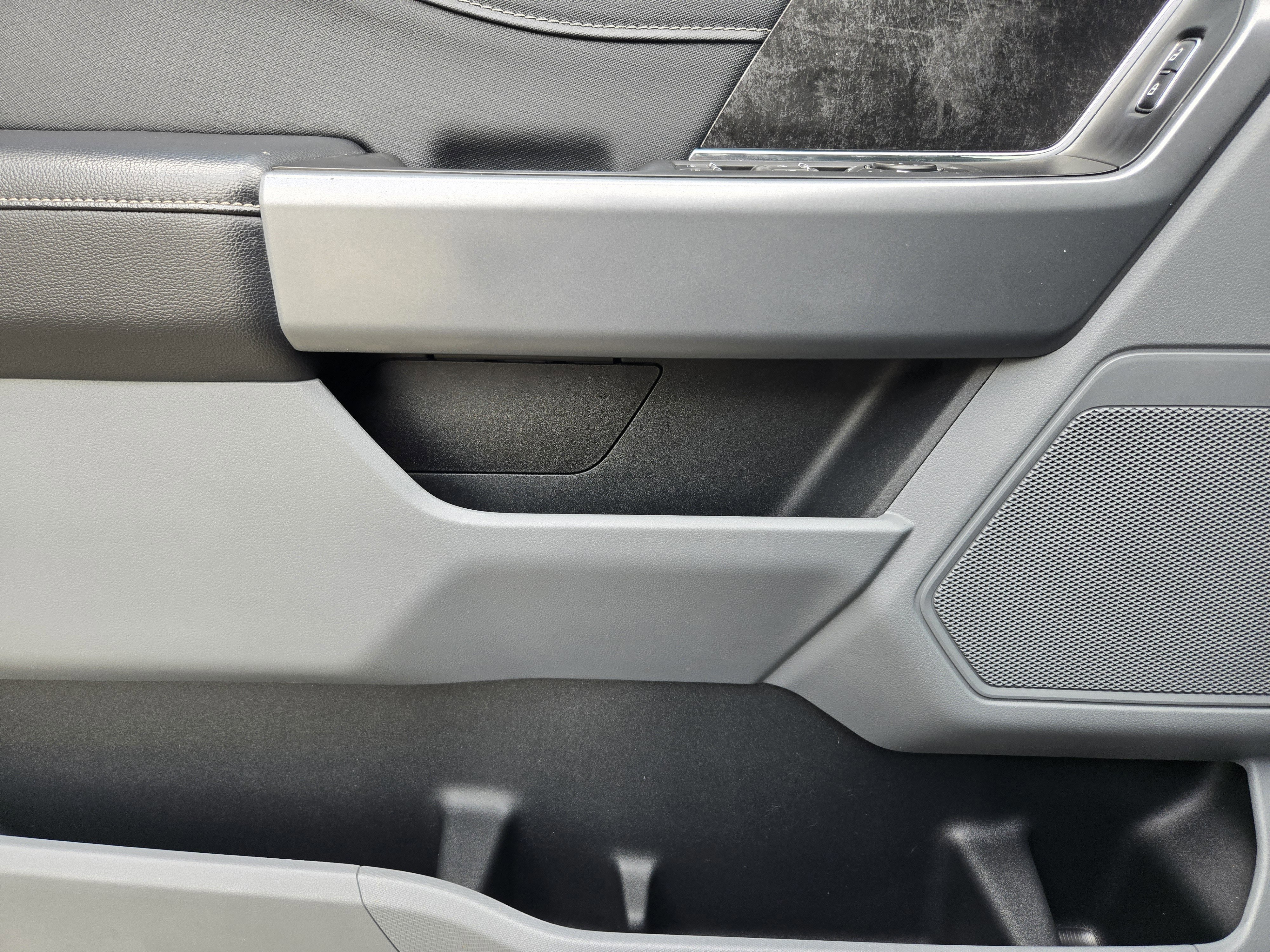 Certified 2021 Ford F150 XLT w/ Equipment Group 302A High image 17