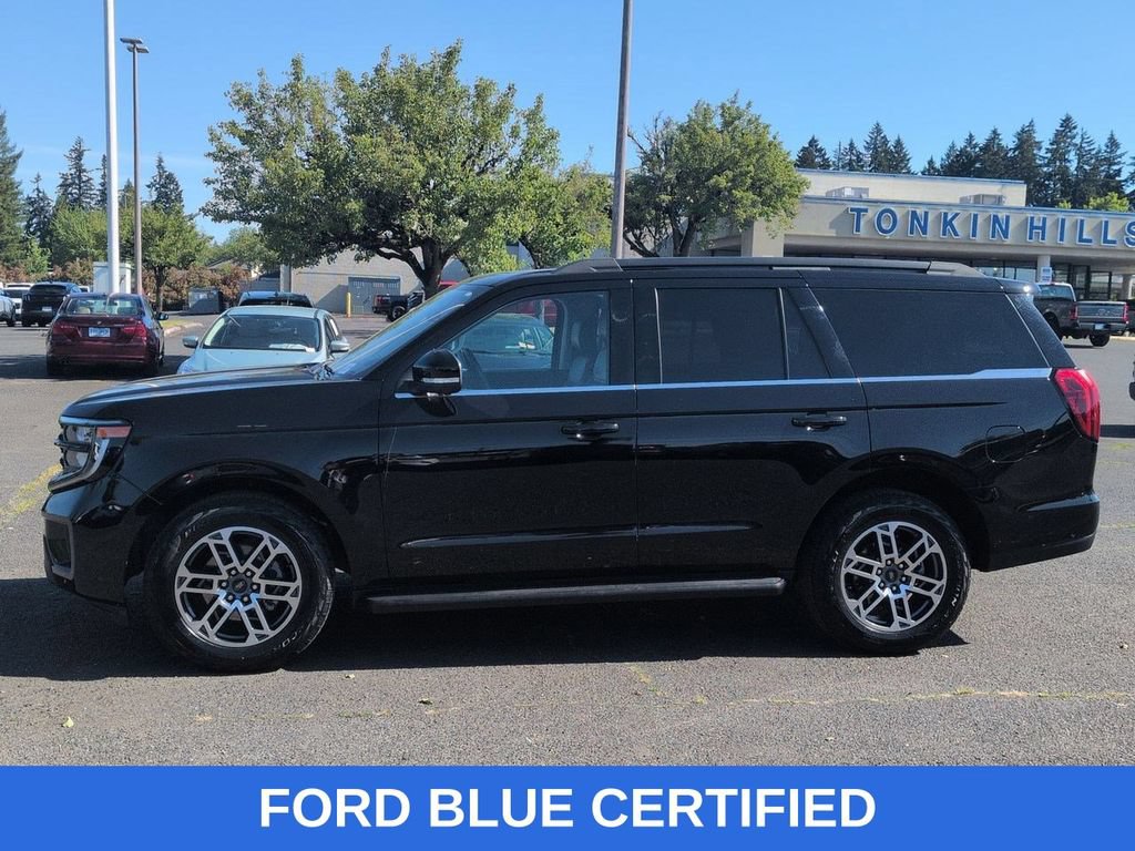 Certified 2025 Ford Expedition Active AWD/4WD image 2