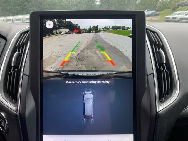 Certified 2024 Ford Edge Titanium AWD/4WD image 32