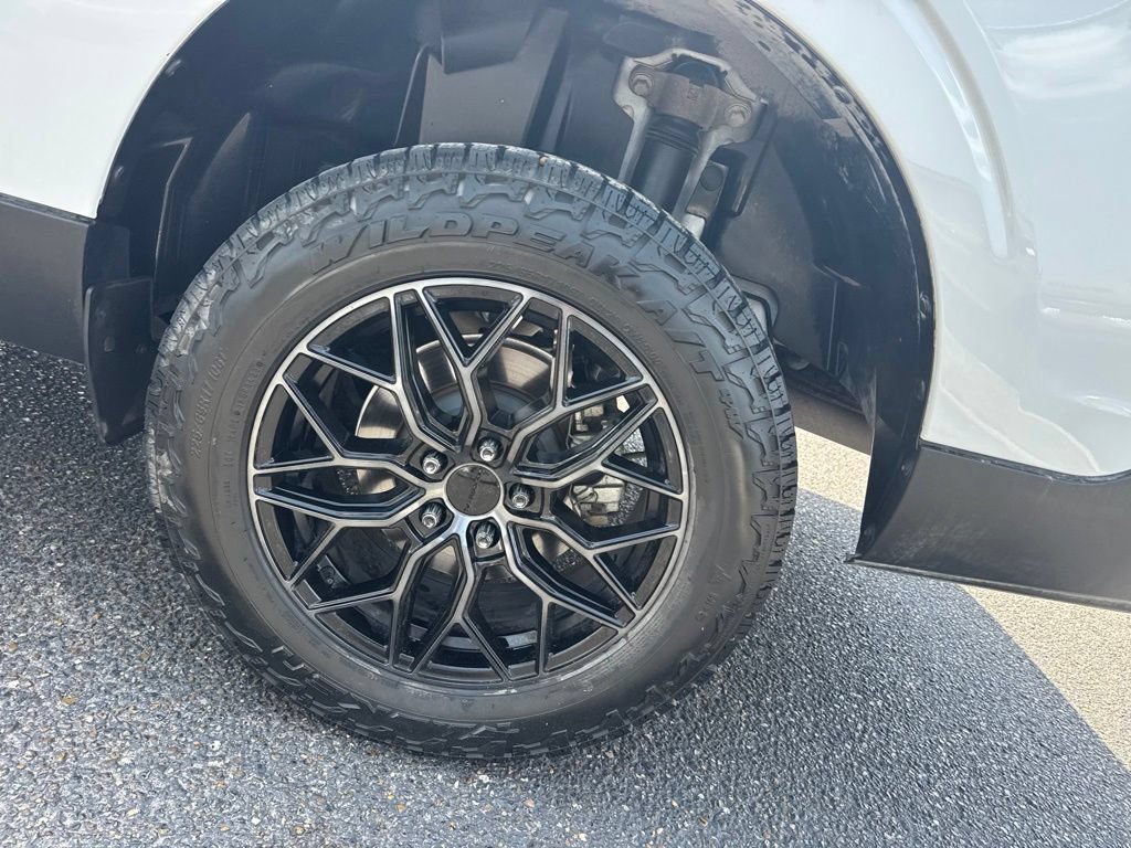 Certified 2024 Ford Maverick XL FWD image 10