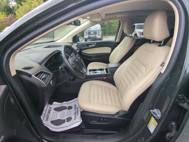 Certified 2024 Ford Edge SEL w/ Convenience Package AWD/4WD image 13