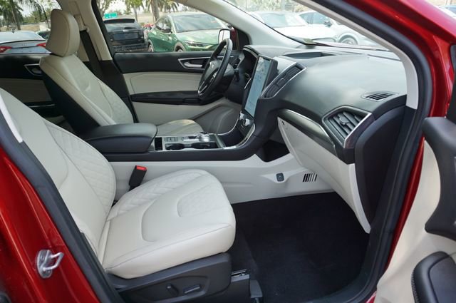 Certified 2023 Ford Edge Titanium image 8