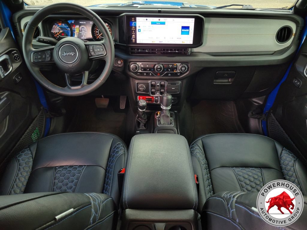 Used 2024 Jeep Wrangler Unlimited Sport AWD/4WD image 17