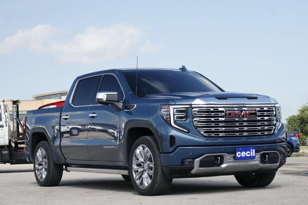 Used 2025 GMC Sierra 1500 Denali AWD/4WD image 26