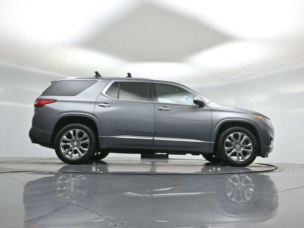 Used 2018 Chevrolet Traverse Premier image 11