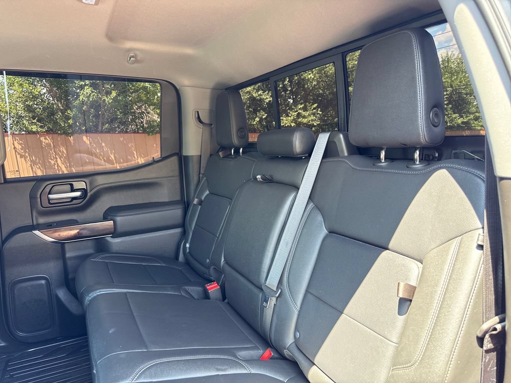 Used 2021 GMC Sierra 1500 SLT w/ SLT Premium Package AWD/4WD image 18