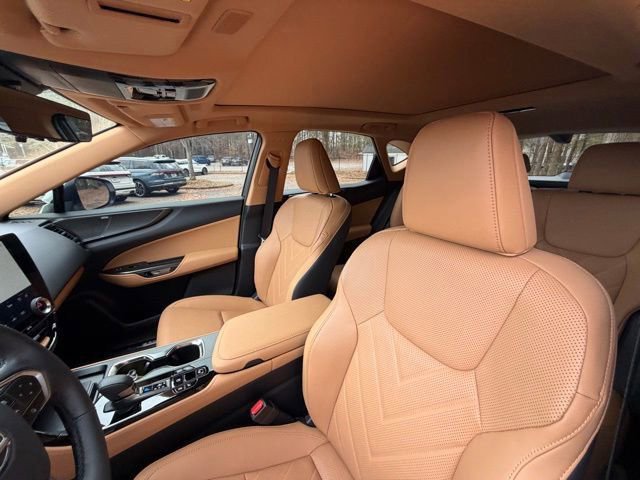 Used 2025 Lexus NX 350 AWD w/ Luxury Package image 17