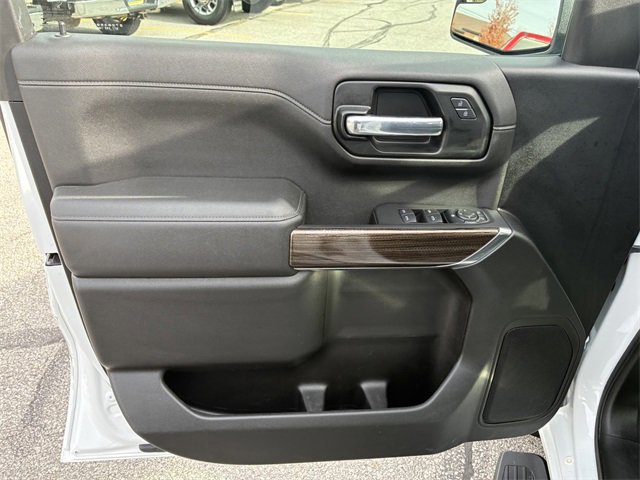 Used 2021 Chevrolet Silverado 1500 LT image 21