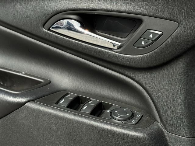 Used 2022 Chevrolet Equinox LT image 24
