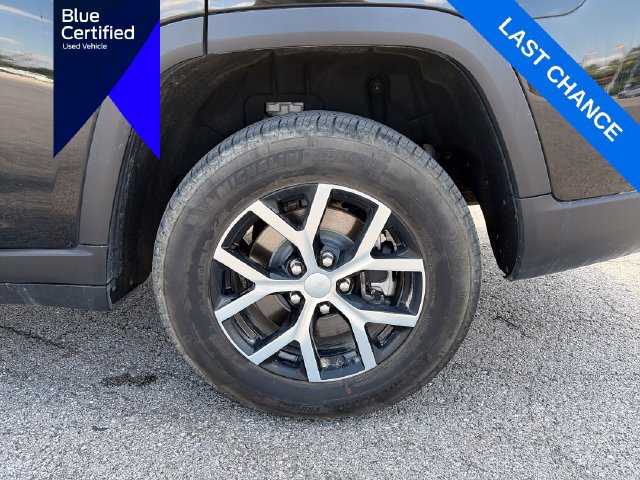 Used 2025 Jeep Grand Cherokee L Limited AWD/4WD image 42