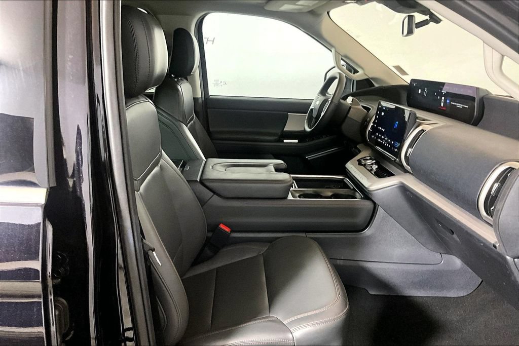 Certified 2025 Ford Expedition Max Active AWD/4WD image 6