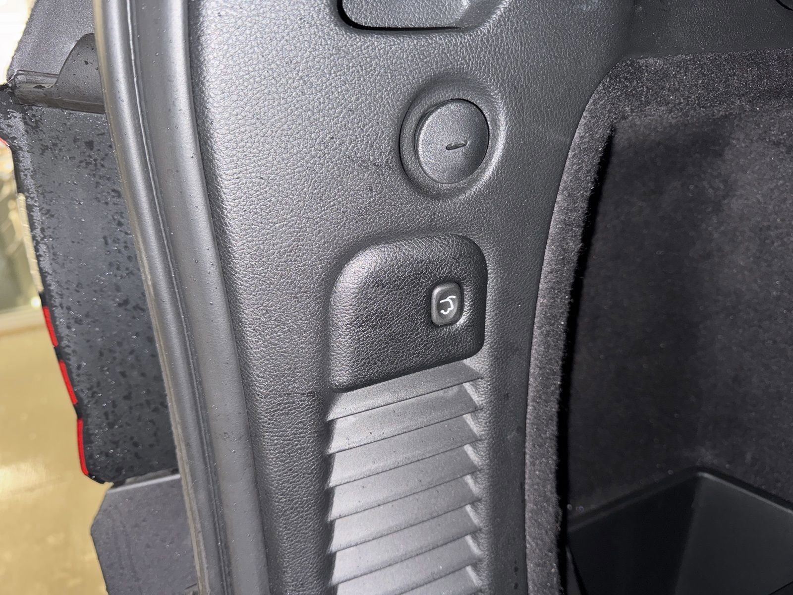 Used 2024 Dodge Durango R/T w/ Blacktop Package image 37