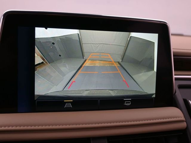 Used 2024 Chevrolet Suburban Premier image 23