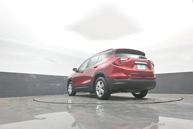 Used 2022 GMC Terrain SLE w/ Driver Convenience Package image 30