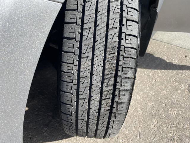 Used 2019 Toyota Camry LE image 11