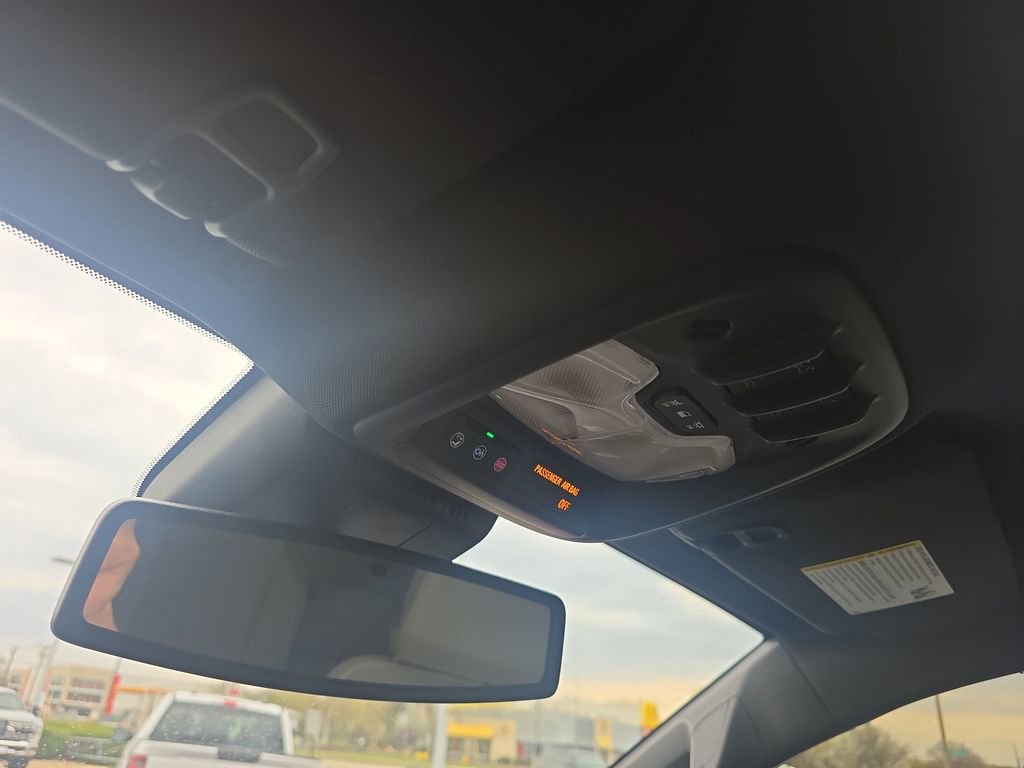 Used 2024 Chevrolet Colorado ZR2 w/ Technology Package image 40