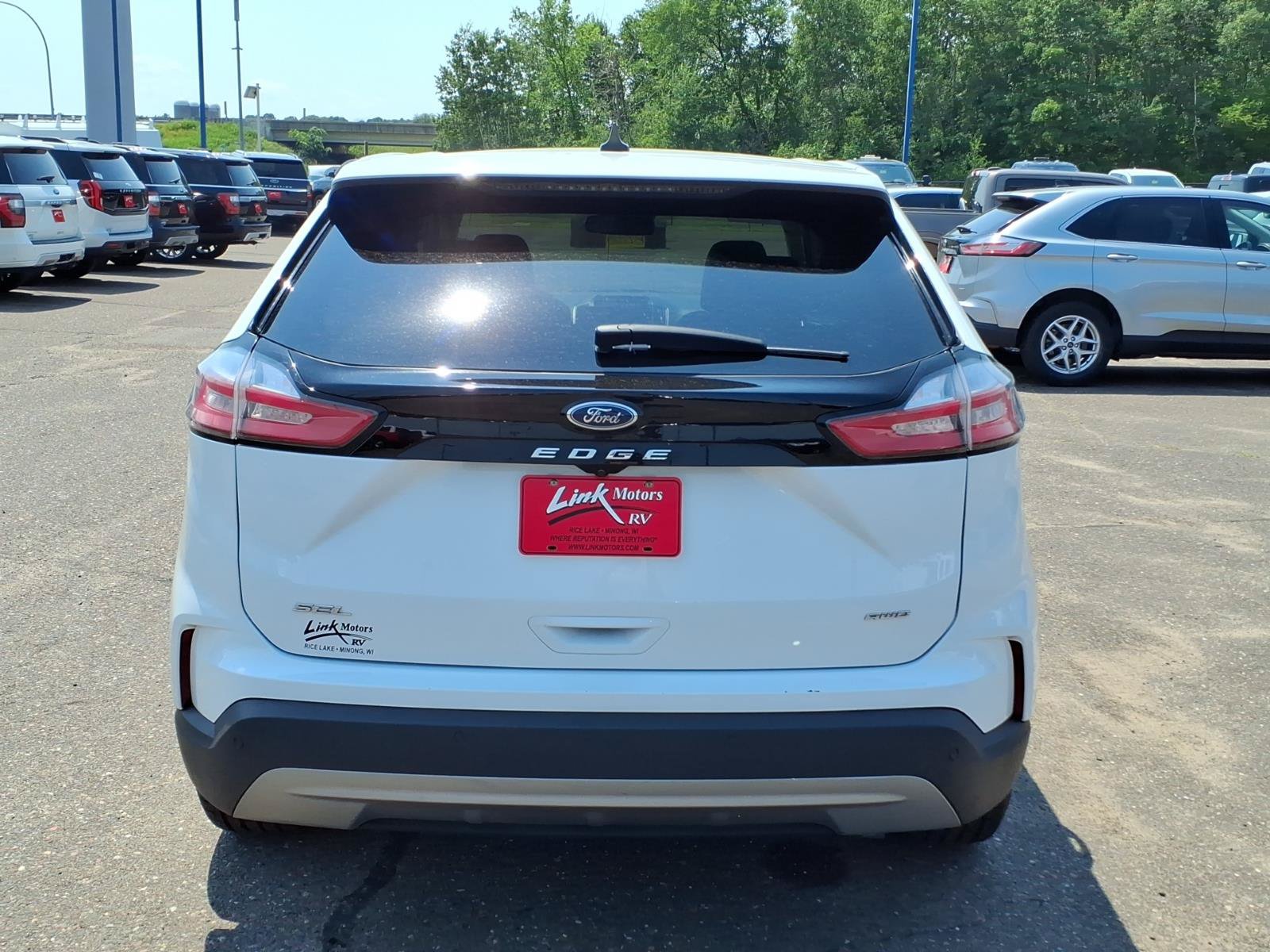 Certified 2024 Ford Edge SEL AWD/4WD image 4