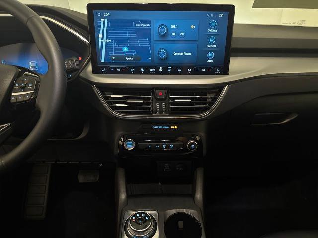 Certified 2025 Ford Escape SE w/ PHEV Premium Package image 24