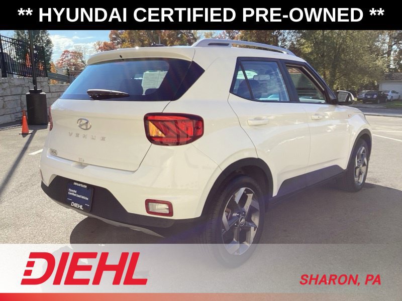 Certified 2024 Hyundai Venue SEL FWD image 8