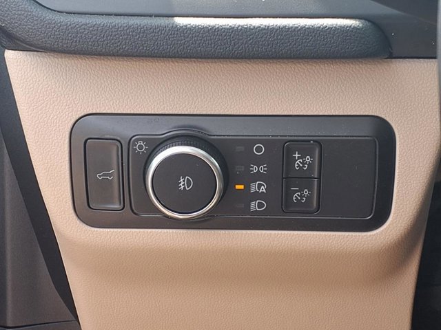 Certified 2022 Ford Escape SEL image 19