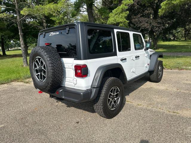 Used 2024 Jeep Wrangler Unlimited Rubicon AWD/4WD image 8