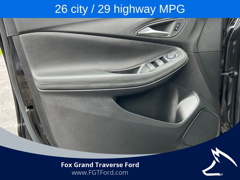 Used 2023 Buick Encore GX Preferred w/ Cold Weather Comfort Package AWD/4WD image 12