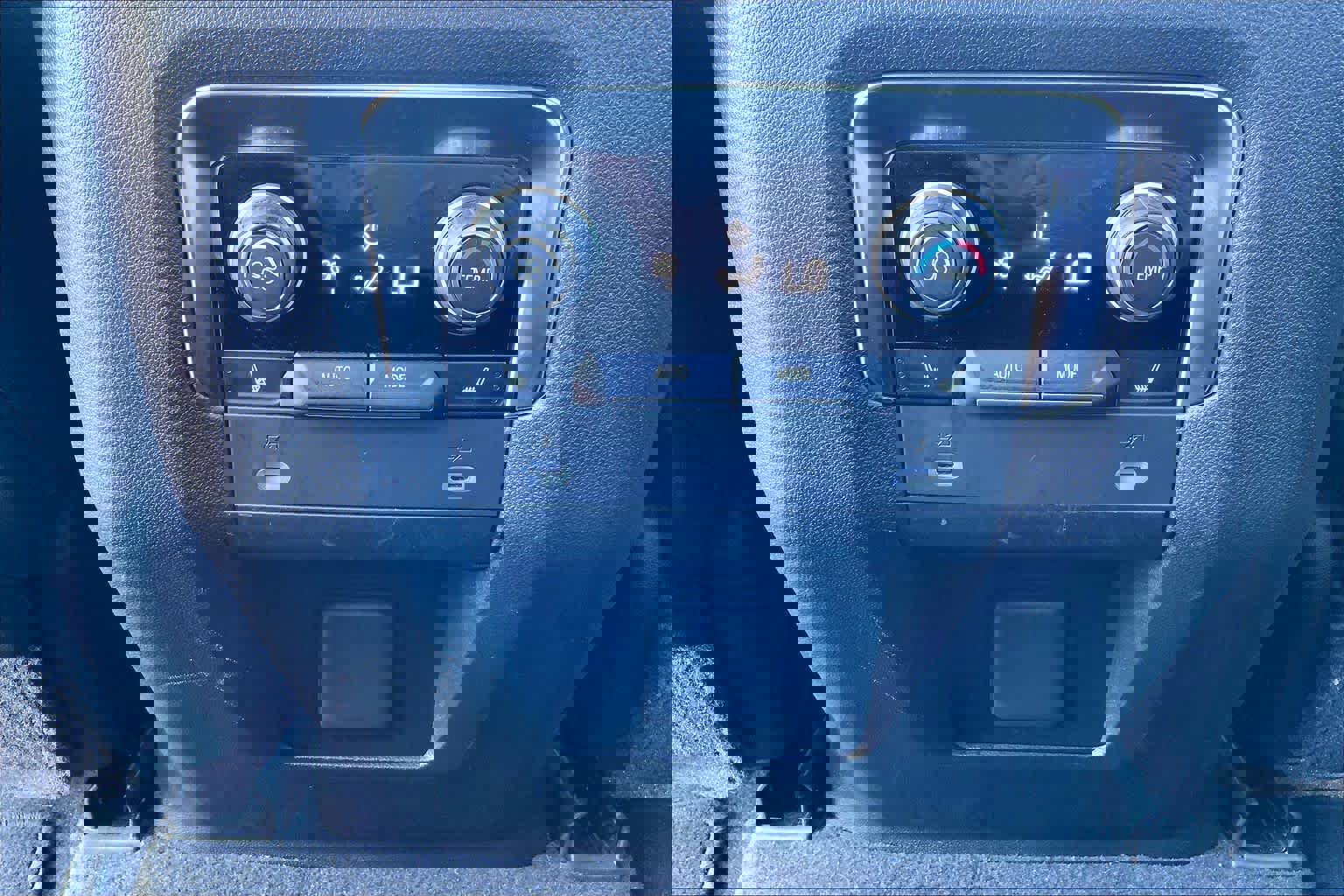 Used 2021 Chevrolet Tahoe High Country image 34