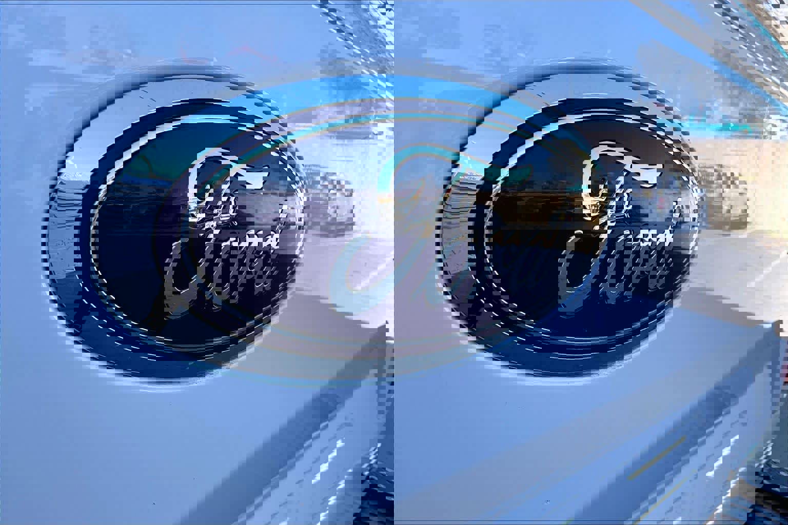 Certified 2020 Ford F150 Lariat image 32