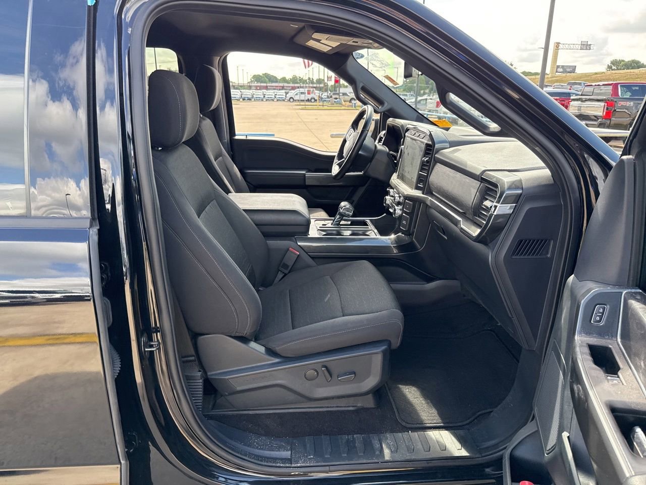 Certified 2022 Ford F150 XLT w/ Equipment Group 302A High AWD/4WD image 13