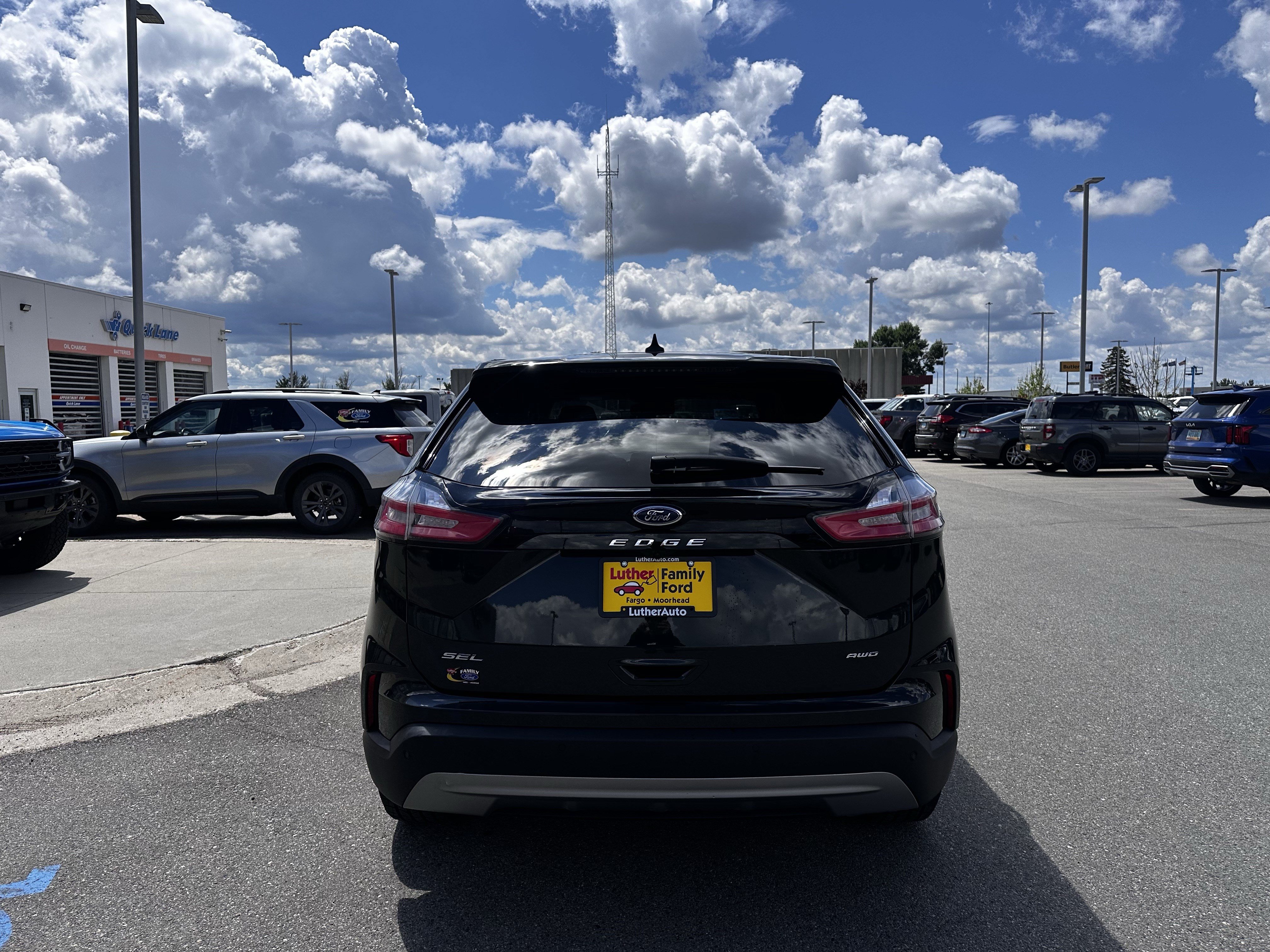 Certified 2024 Ford Edge SEL w/ Convenience Package AWD/4WD image 6