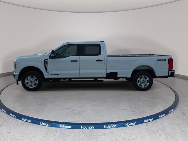 Certified 2026 Ford F250 XLT AWD/4WD image 2