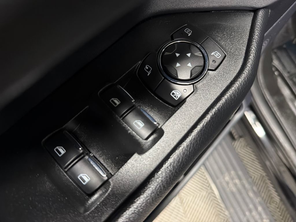 Certified 2020 Ford Expedition Limited w/ Equipment Group 301A image 18