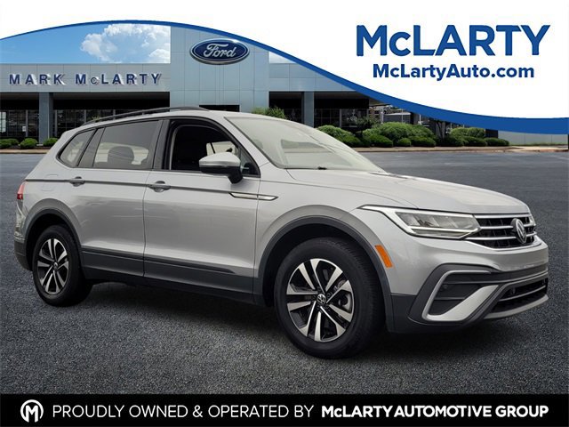 Used 2024 Volkswagen Tiguan S image 7