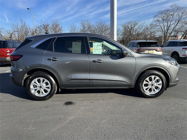 Certified 2023 Ford Escape Active w/ Tech Pack #2 image 6