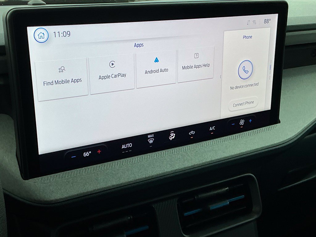 Certified 2026 Ford Maverick XLT FWD image 38